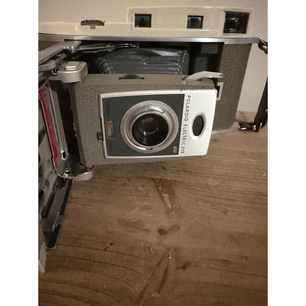 Vintage Polaroid 850 Electric Eye Land Camera Folding Bellows Instant Camera‎